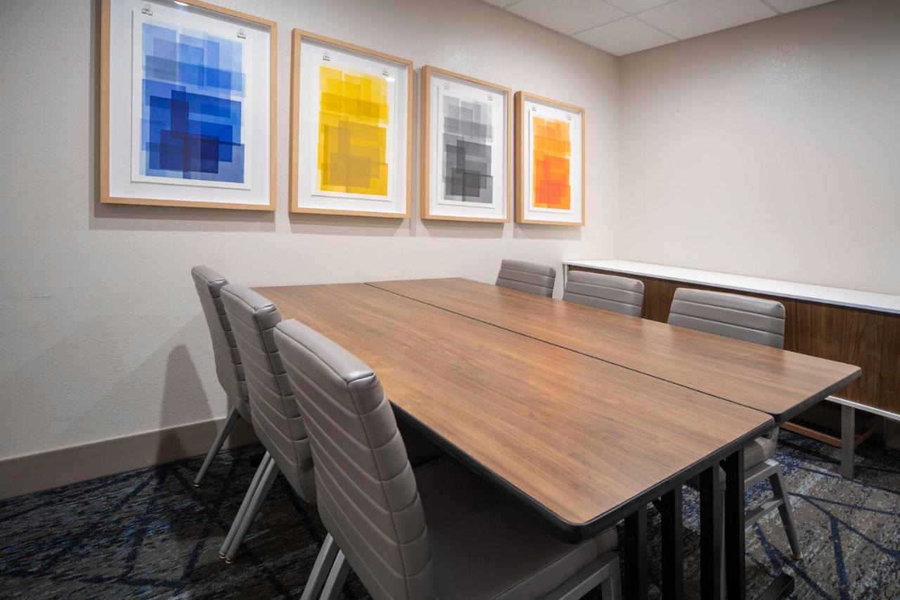 Holiday Inn Express And Suites Atlanta-Johns Creek By Ihg Экстерьер фото